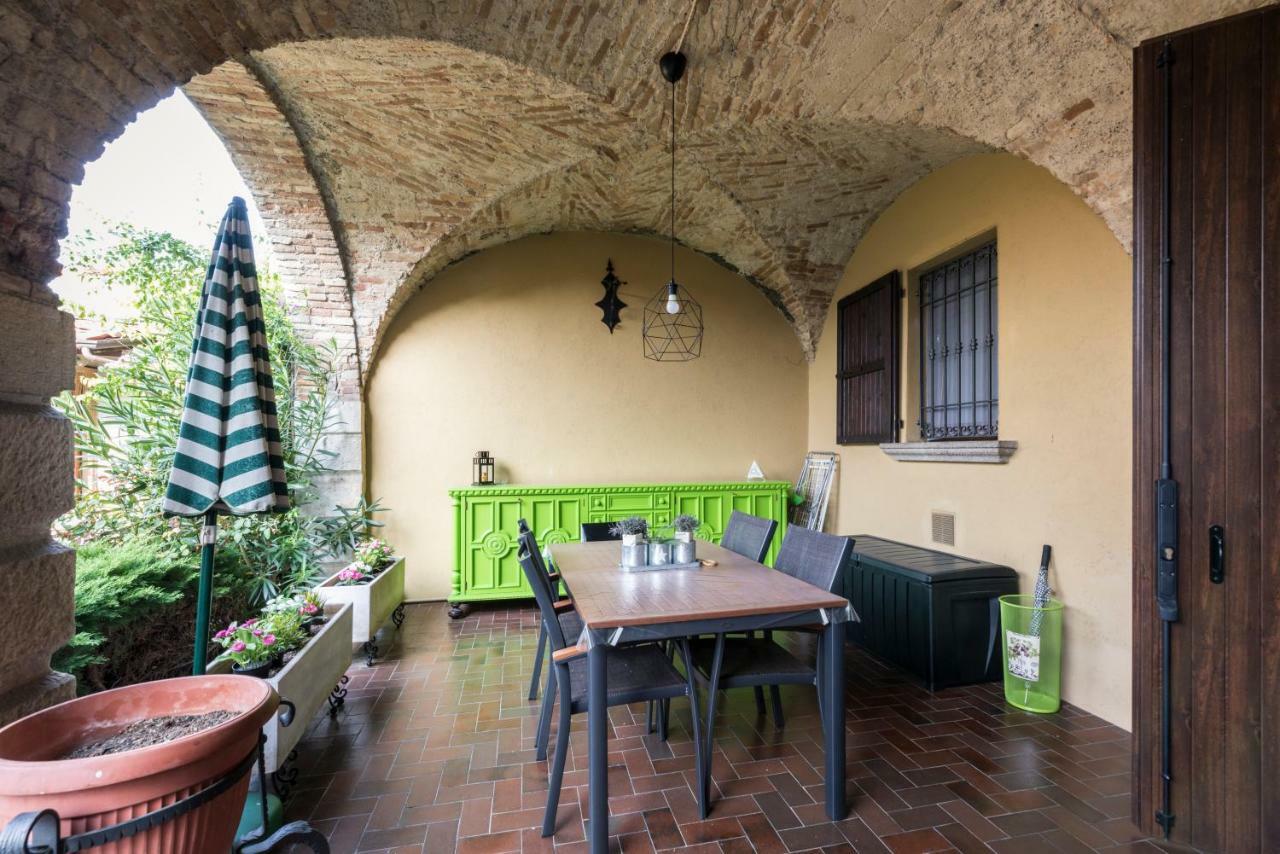 Appartamento Balkissa San Felice del Benaco Buitenkant foto